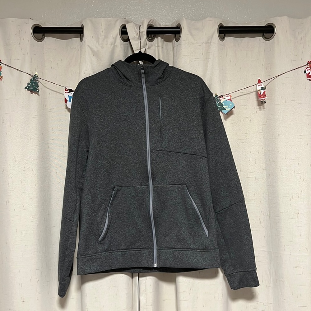 Lululemon Man's hoodie